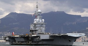 635823196861262316-AP-France-Islamic-State-French-Carrier