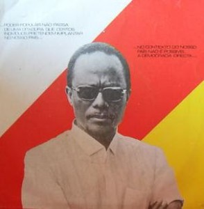Angola - Discurso de Holden Roberto da FNLA em 1975 (01)