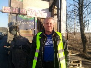 Фуры на Московском шоссе горят в «партизанской войне»