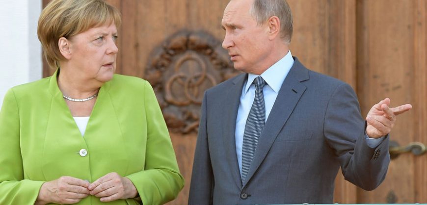 Меркель призвала Кремль немедленно  освободить Навального
