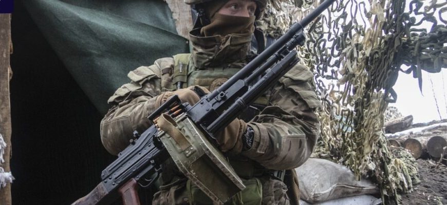 Sky News: Британия перебросила на Украину 30 бойцов спецотряда и 2 тыс. единиц оружия