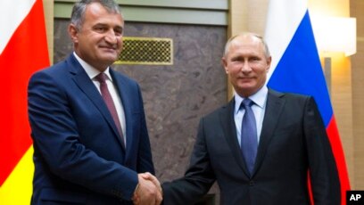 В Южной Осетии 17 июля проведут референдум об объединении с Россией