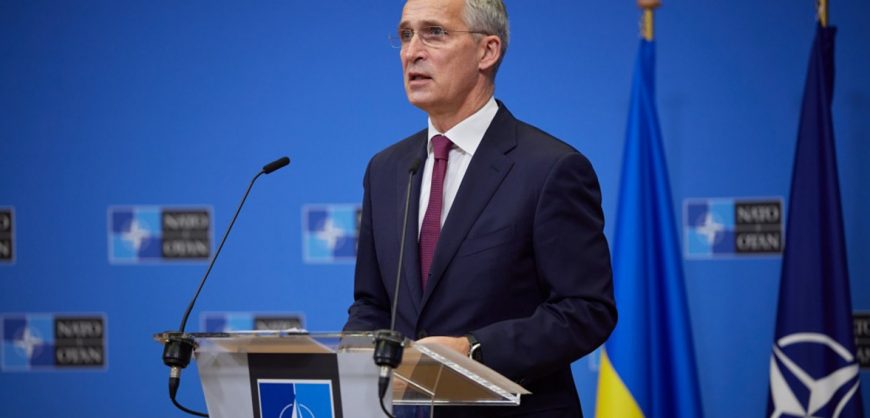 Столтенберг: кризис на Украине удастся завершить переговорами, и она должна остаться «суверенной европейской нацией»