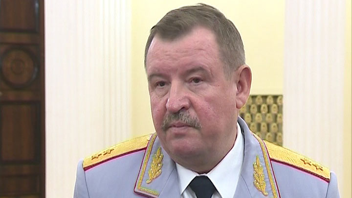 Помощник главы МВД генерал-лейтенант Сергей Умнов задержан по обвинению в злоупотреблении должностными полномочиями