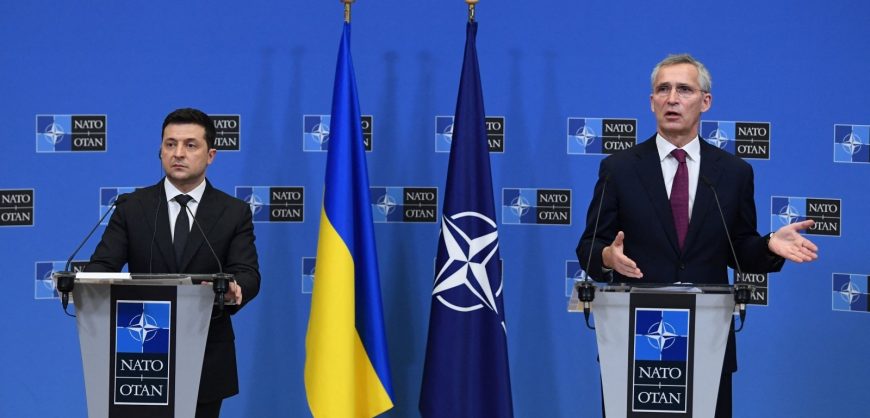 Зеленский: Украина подает заявку на вступление в НАТО в ускоренном порядке