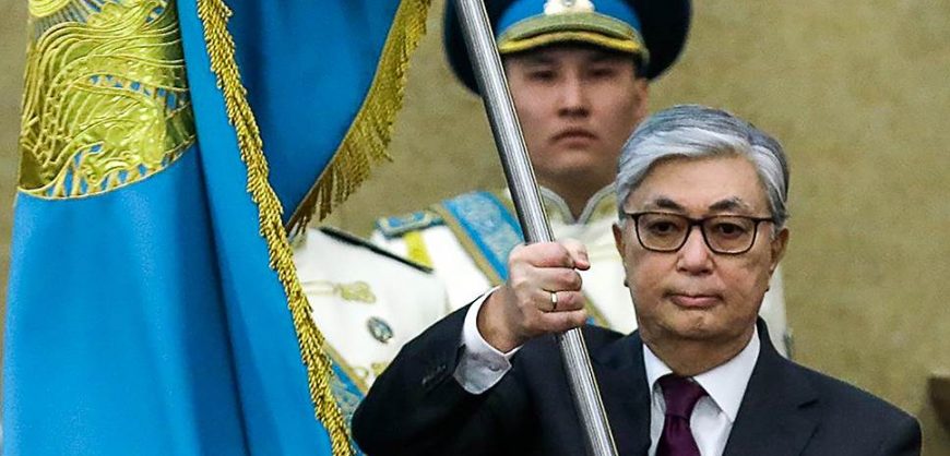 Президент Казахстана Токаев лидирует на выборах главы республики