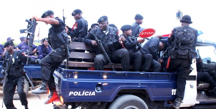 Ангольская полиция открыла огонь по протестующим таксистам, убиты пять человек